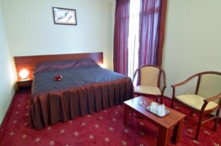 Hotel Ary Клуж-Напока Екстериор снимка